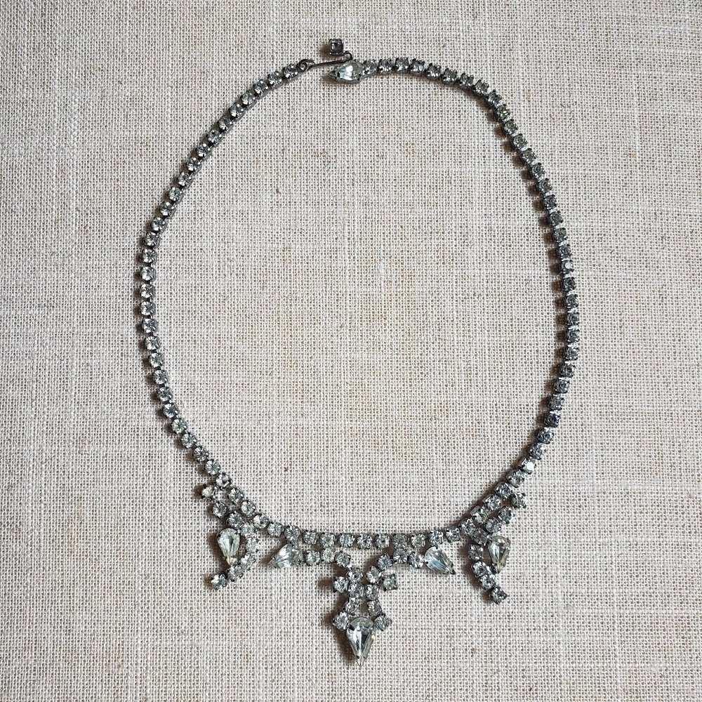 Vintage Rhinestone Weiss Necklace Signed